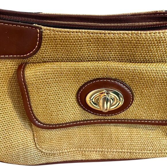 Etienne Aigner Straw Purse - Picture 4 of 5